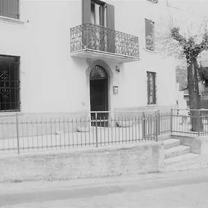  Bed and breakfast Da Marino - Italia