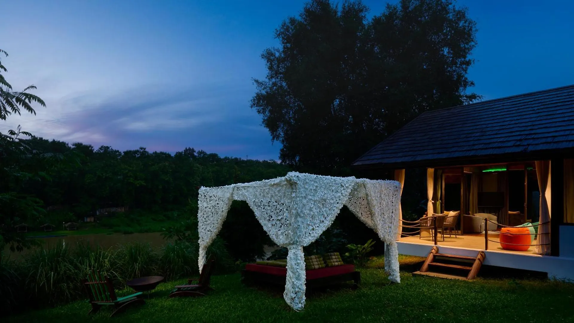 The Namkhan, A Small Luxury Hotel Of The World Luang Prabang 4*,  Laos
